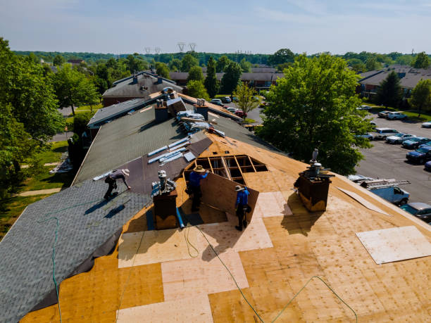 24/7 Emergency Roof Installation experts in Lowpoint, IL